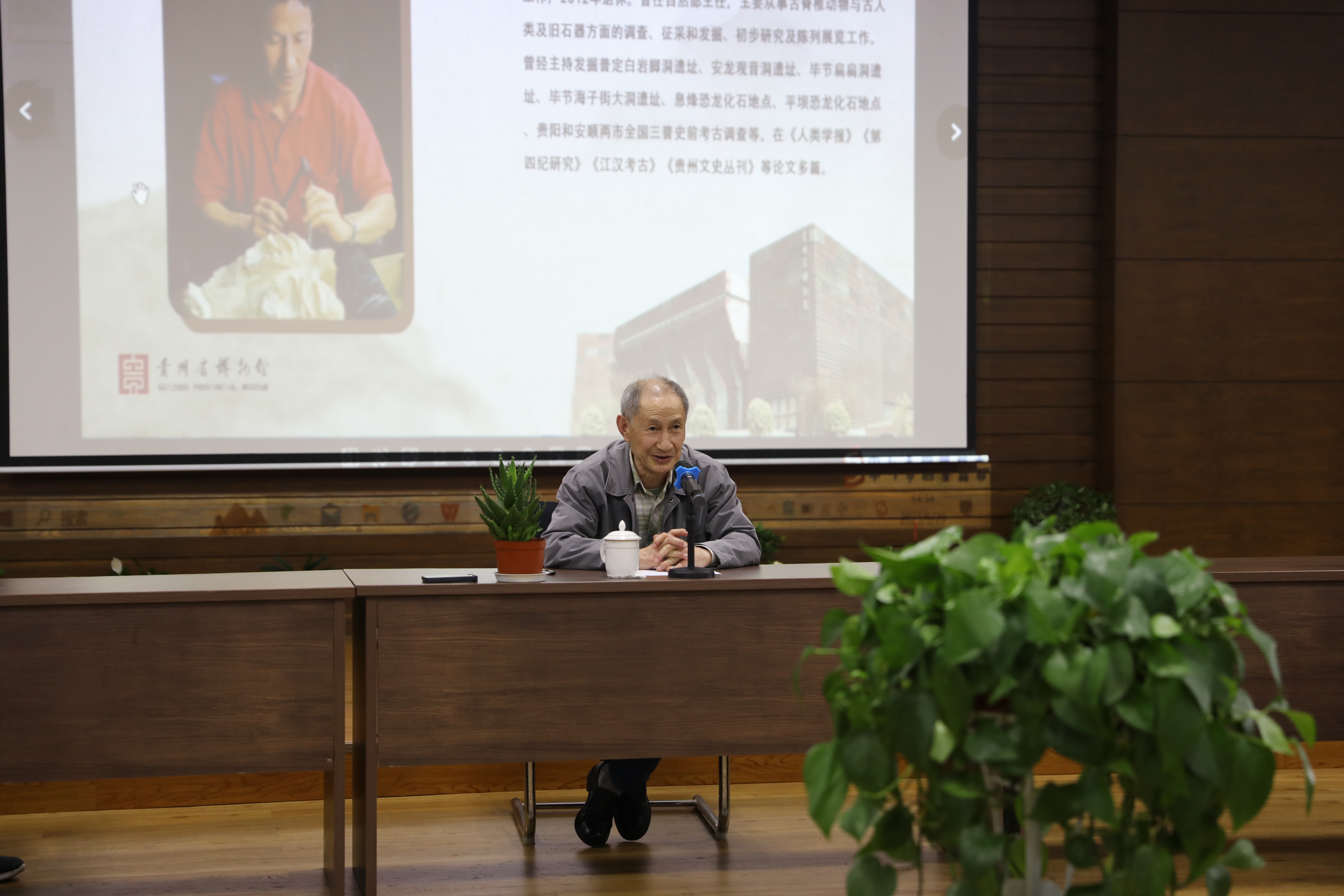 1694741818729599.jpg 1694741818729599.jpg